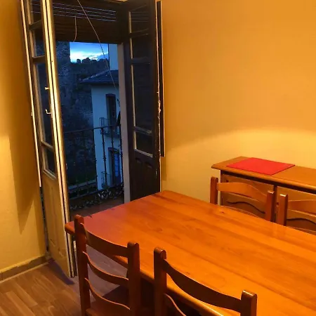 Castillo Apartment Ponferrada